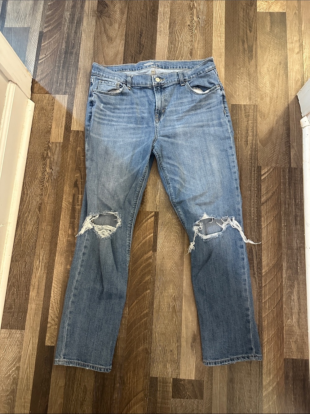 Old Navy Light Blue Distressed Boyfriend Jeans